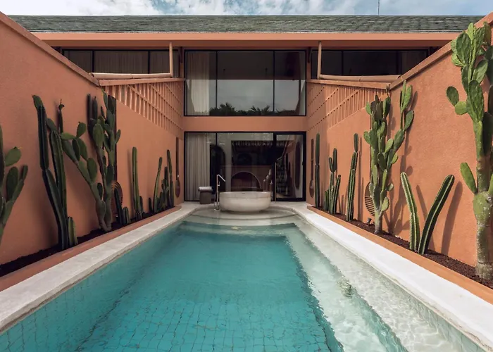 Cyrus Villa Seminyak By Ini Vie Hospitality