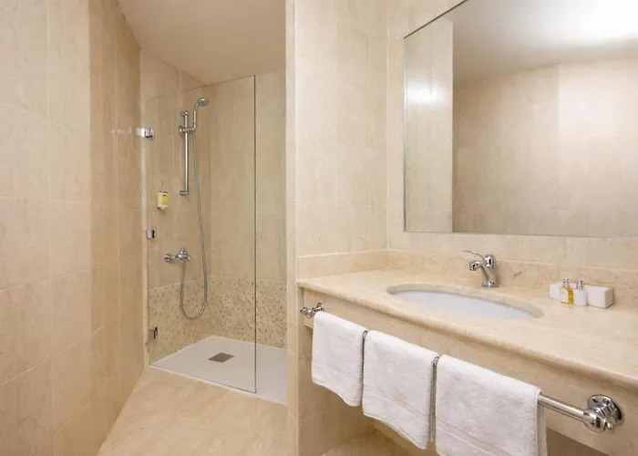 Grand Hotel Moderne Lourdes