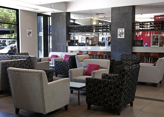Mantra Hindmarsh Square Hotel Adelaide