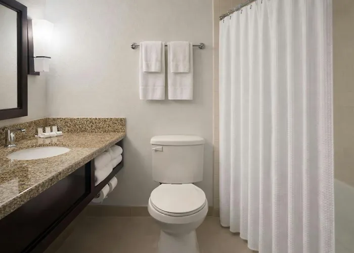 Boutique Hotels in Buena Park