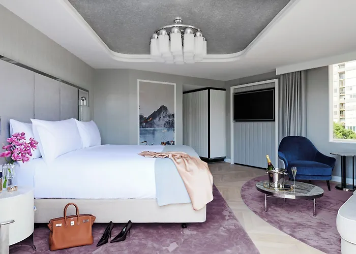 Boutique Hotels in Melbourne