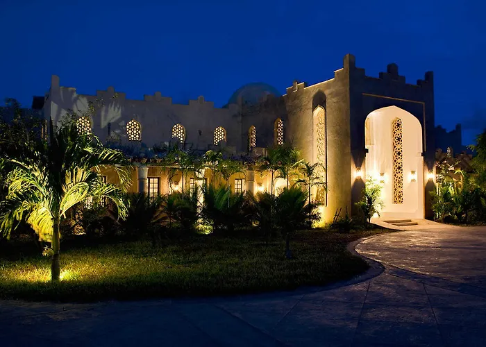 Swahili Villa Coco 2Br Apartment 700M To Beach Mombasa