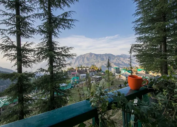 Stayvista At The Corner House - Pet Friendly Villa Shimla
